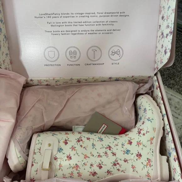 LoveShackFancy Floral hunter boots - Picture 2 of 3